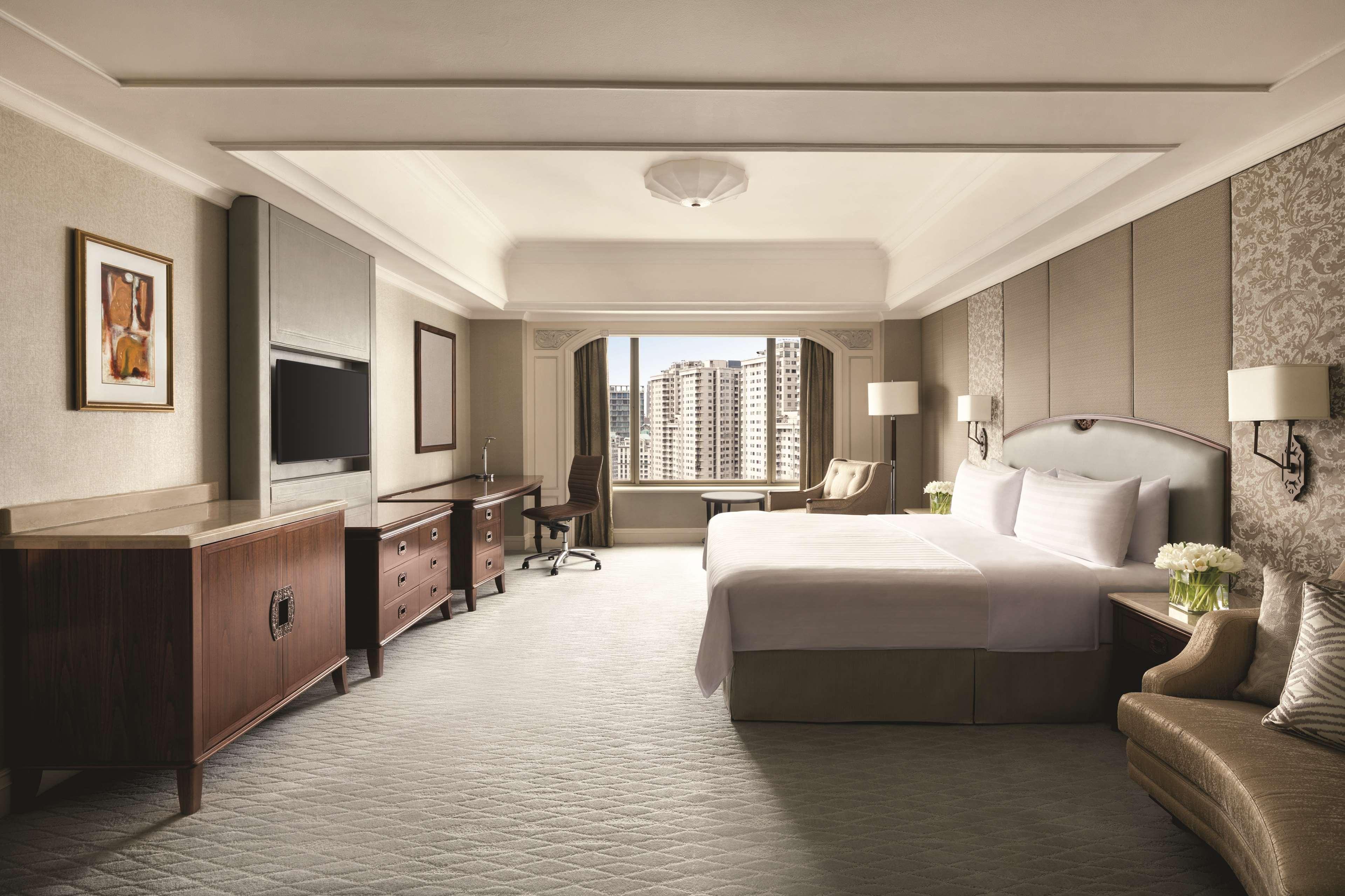 Shangri-la Hotel Jakarta