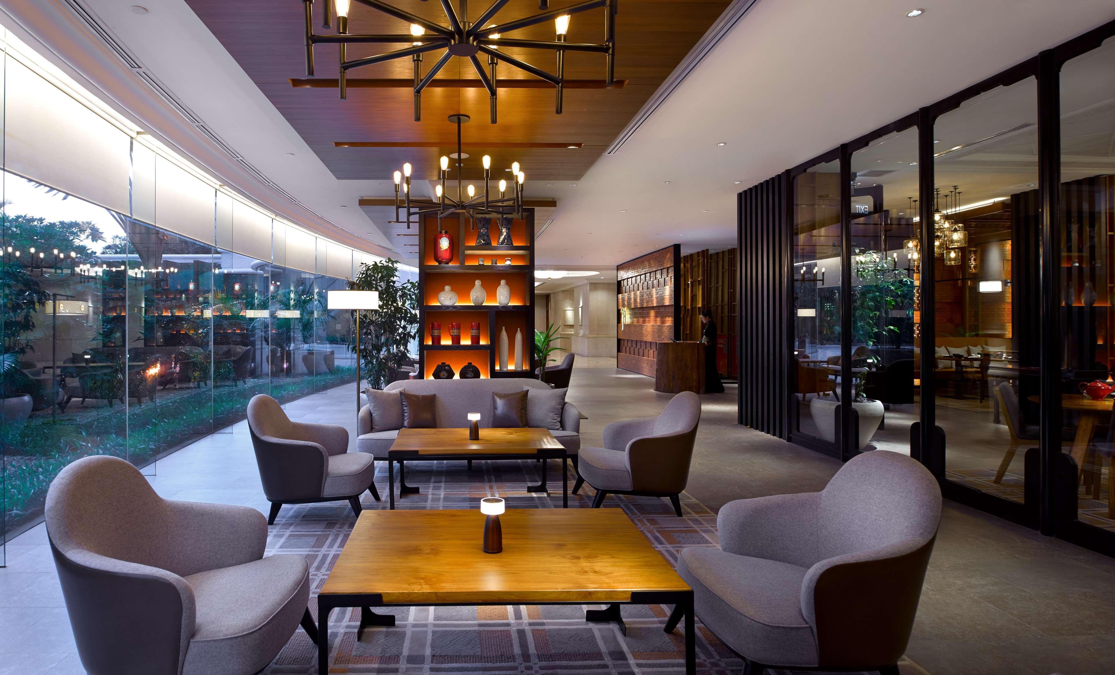 Shangri-la Hotel Jakarta