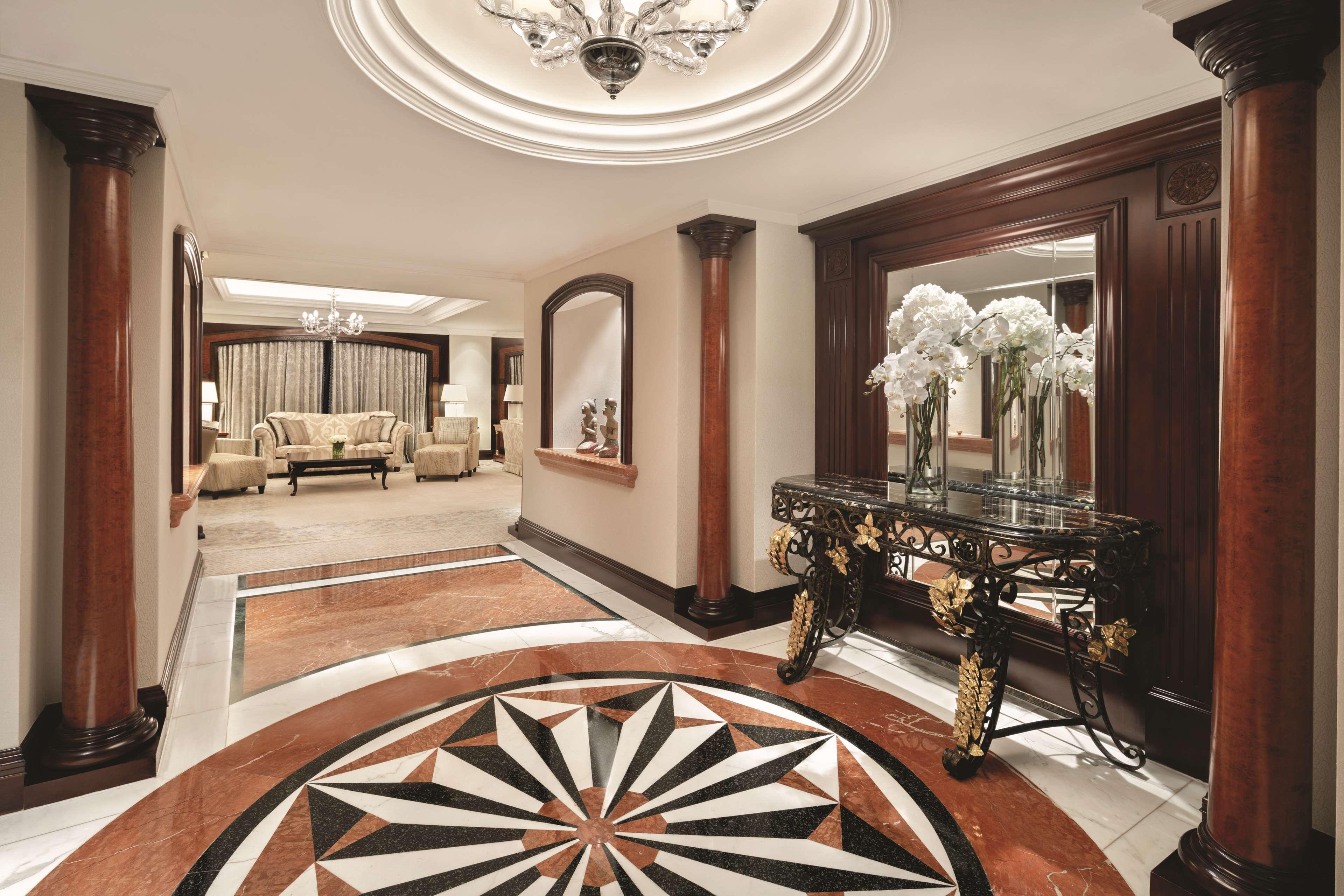 Shangri-la Jakarta